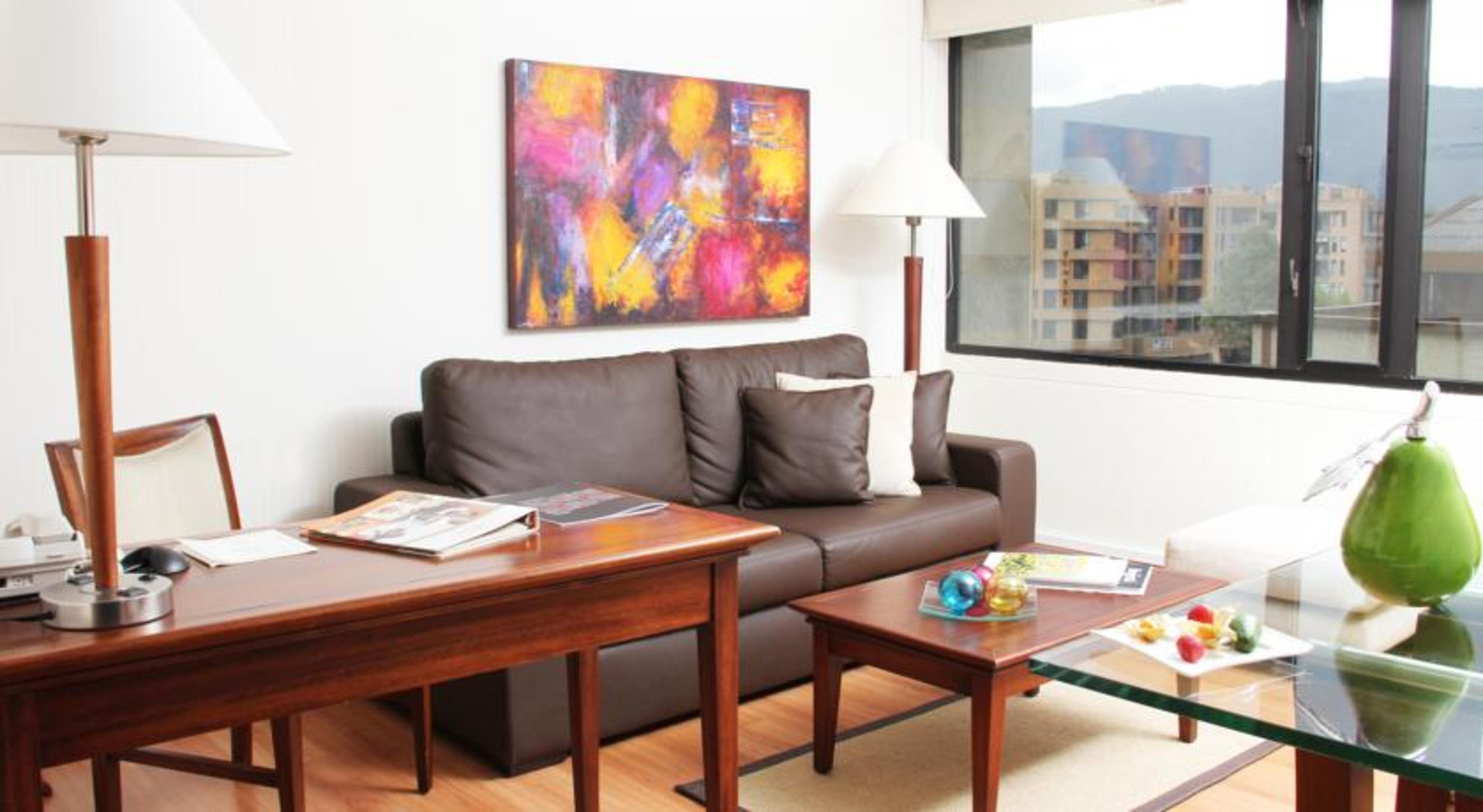 Bogota Plaza Hotel Buitenkant foto A living room