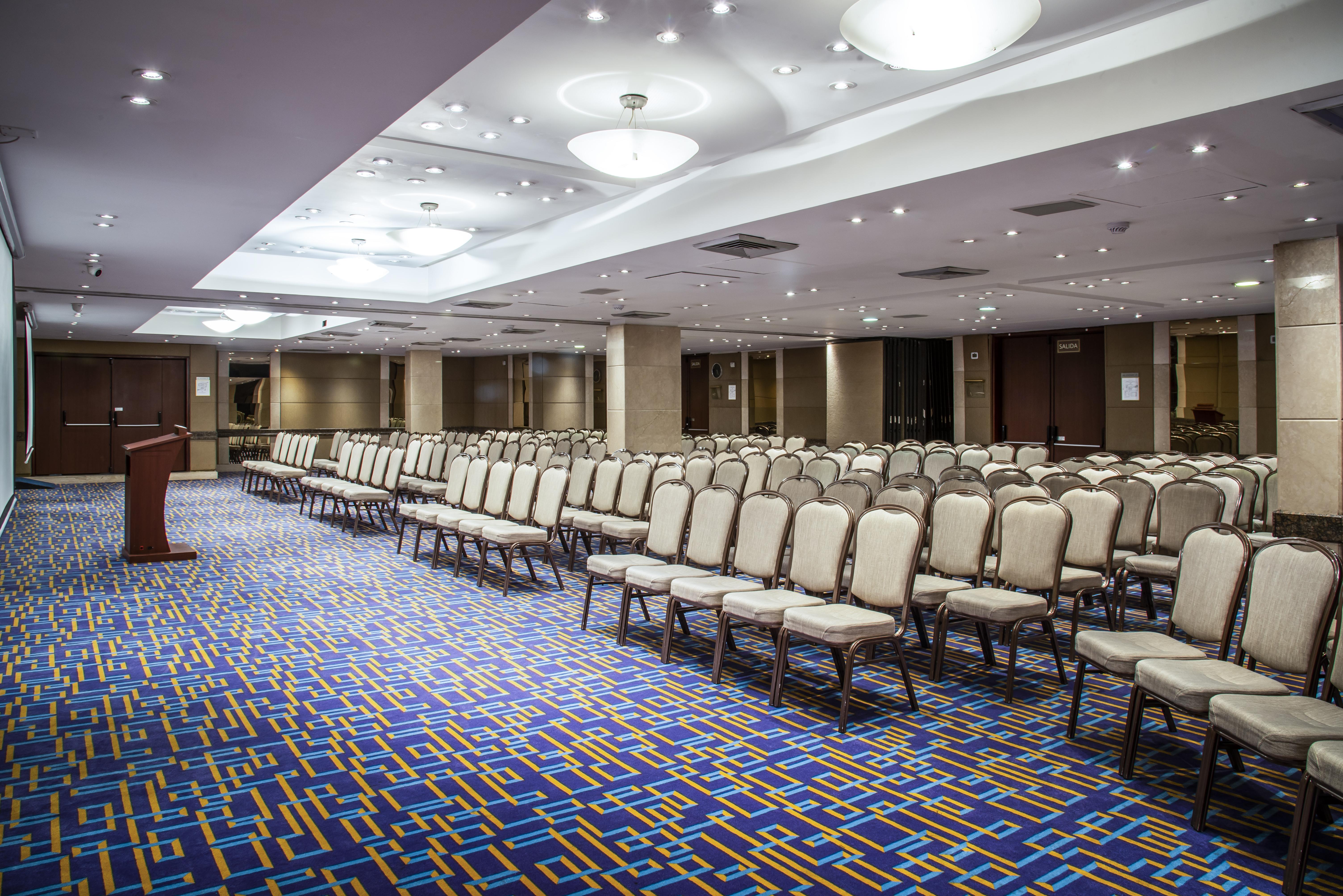 Bogota Plaza Hotel Buitenkant foto The ballroom