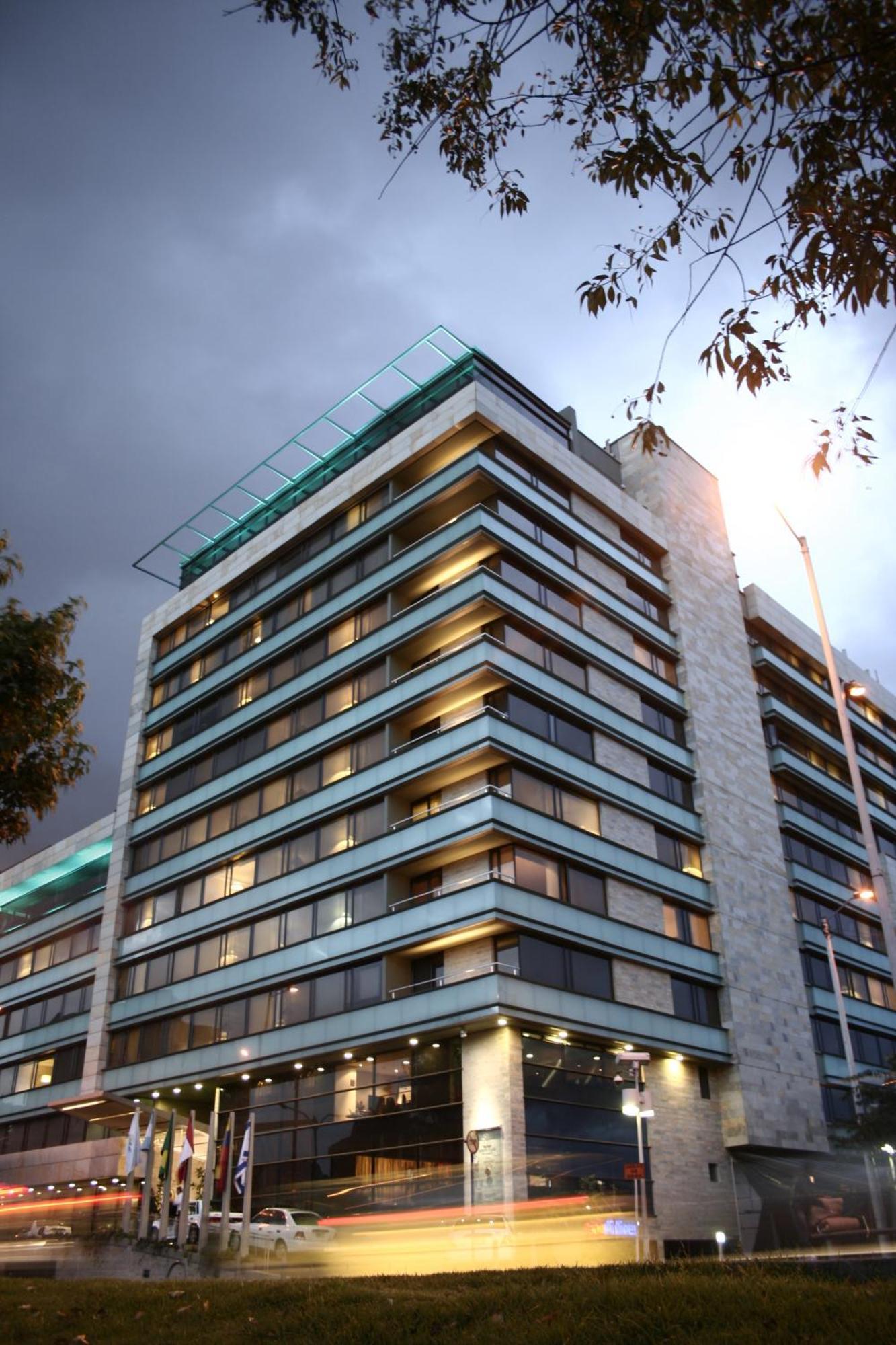 Bogota Plaza Hotel Buitenkant foto The building of the Academy of Athens